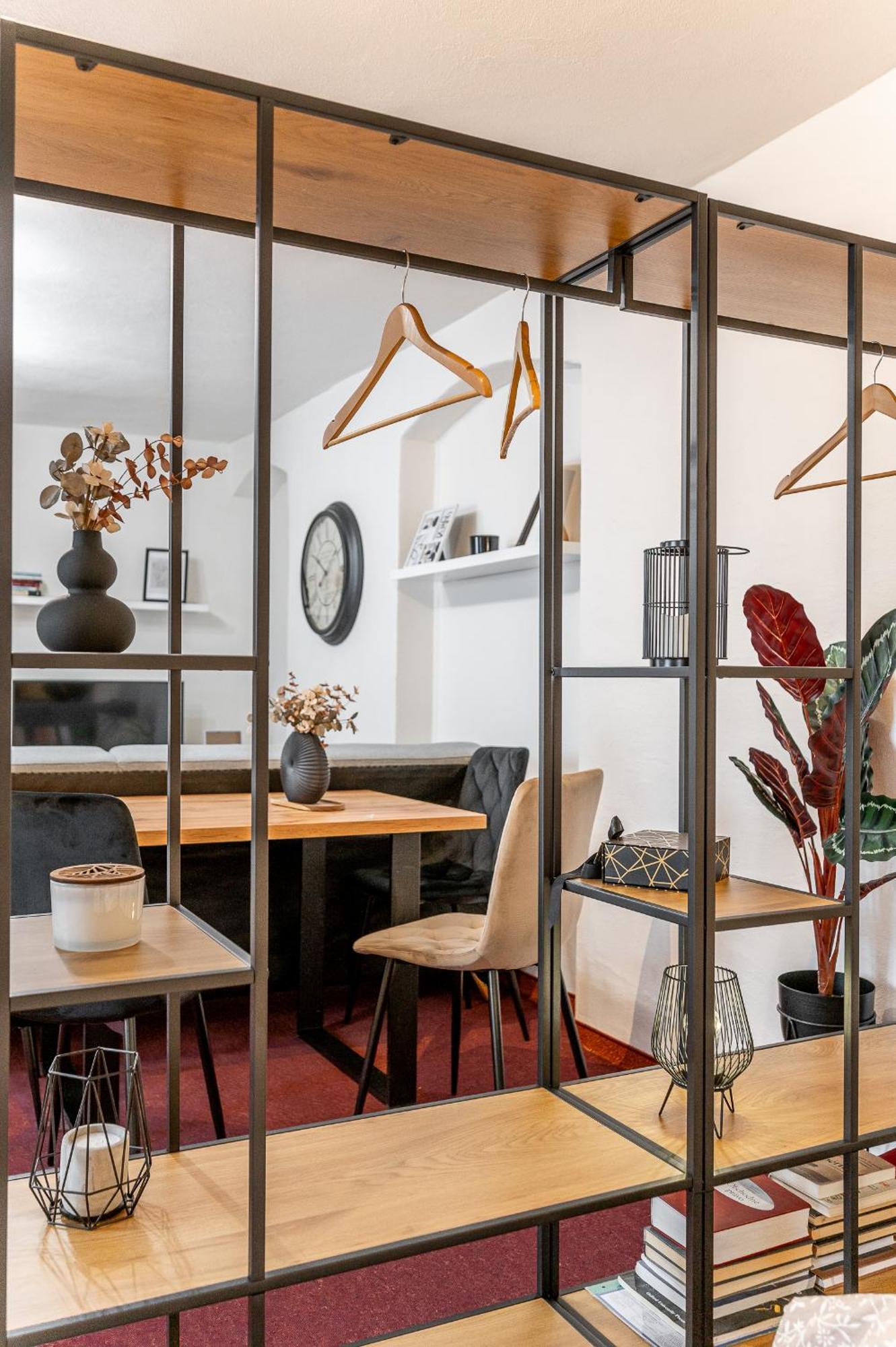 K1 Piatok Sobota Disco Cez Tyzden Tichy Apartman Kosice Luaran gambar