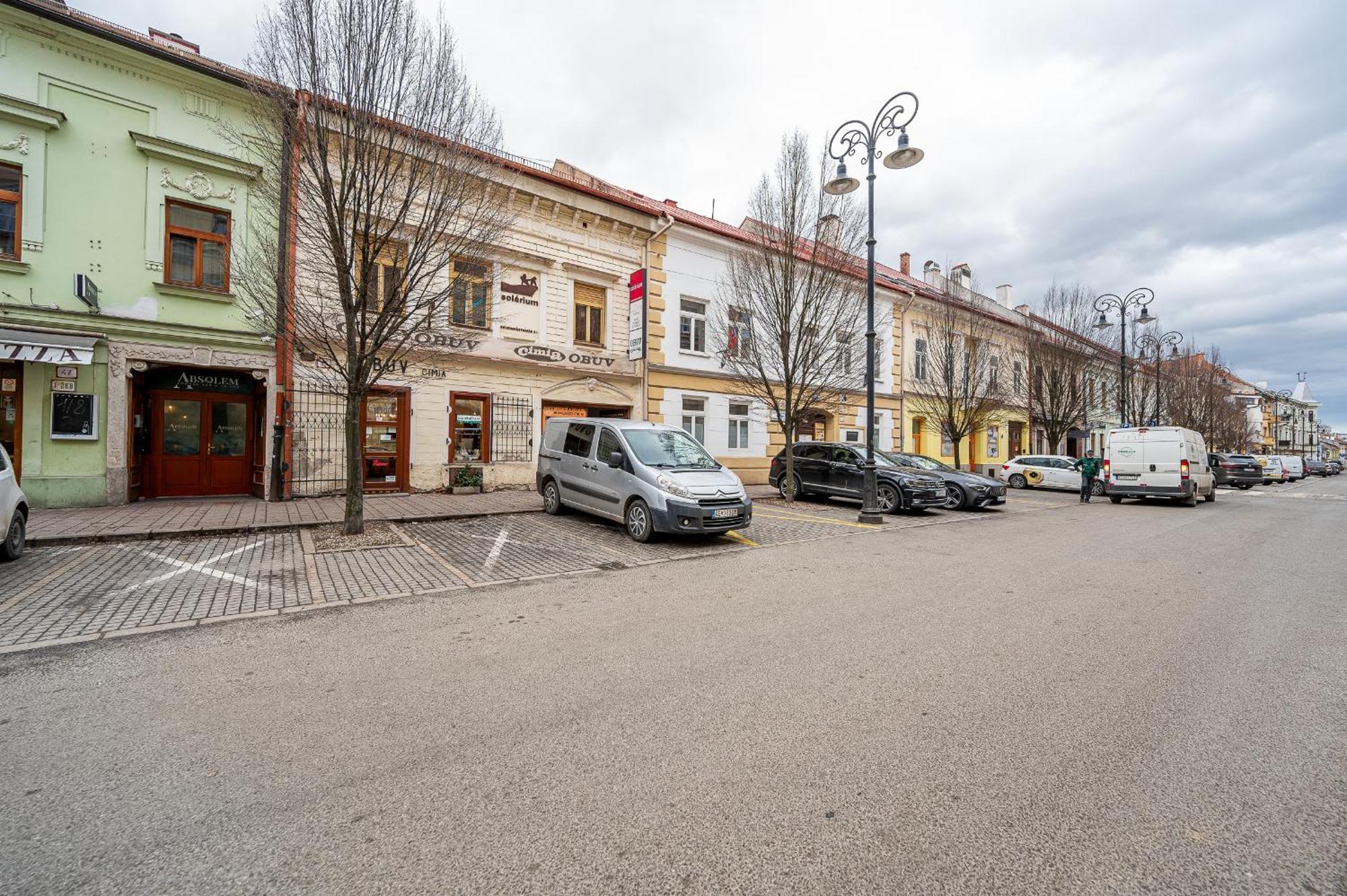 K1 Piatok Sobota Disco Cez Tyzden Tichy Apartman Kosice Luaran gambar
